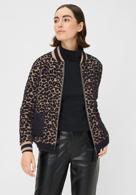 Olsen 11004704 Henny Fit Zip Front Jacket in Leopard Print